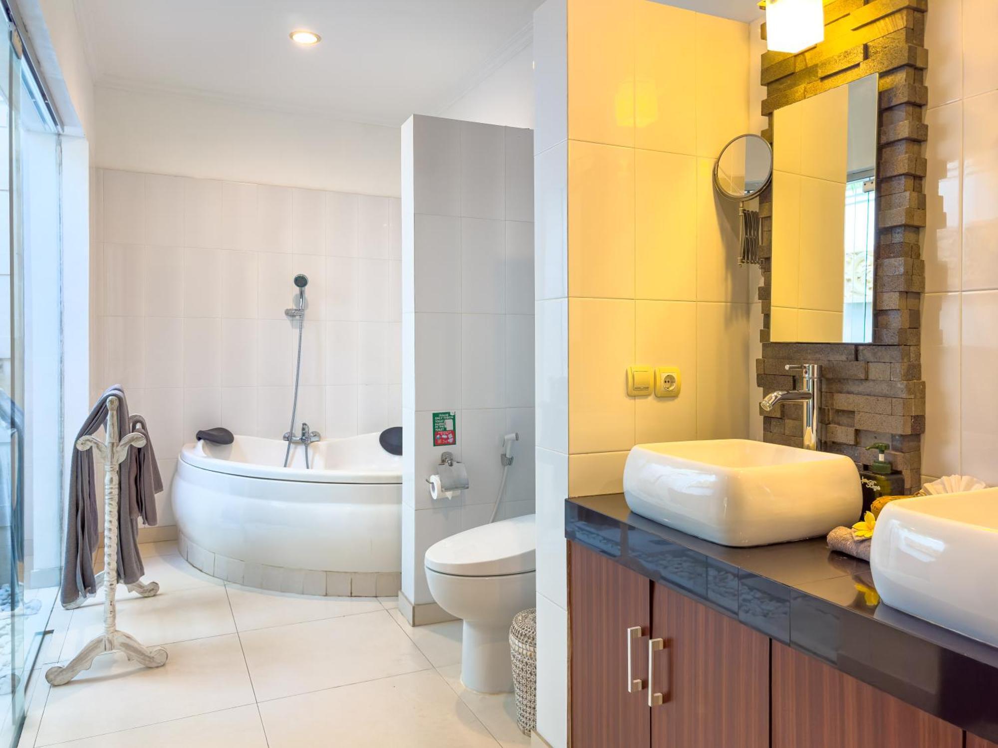 Krisna Managed By Bugis Villa Seminyak (Bali)